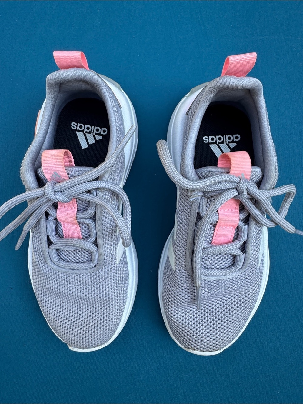 adidas Racer TR23 Girls Sneakers Grey Pink Size 10.5 Kids